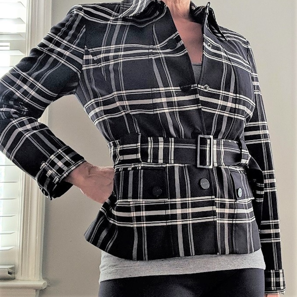 Jones New York Stretch Cropped Jacket